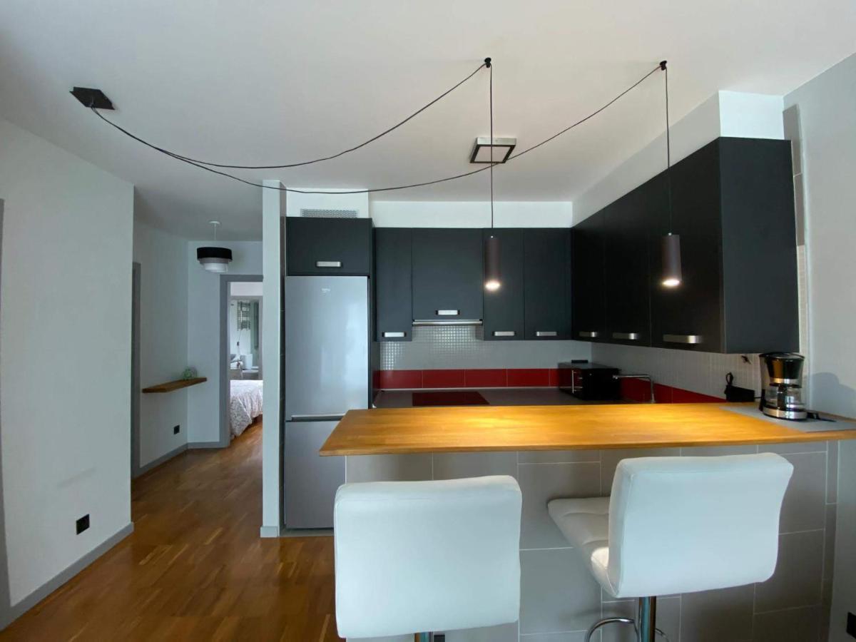 Apartament Penthouse With Terrace And Views Near Oza'S Beach A Coruña Zewnętrze zdjęcie